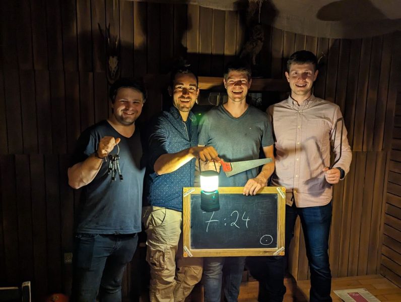 Datei:The Cabin in the Woods.jpg